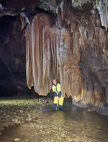 Exploration de la grotte Chaâra & randonnée à la rivière Bou Khaled
