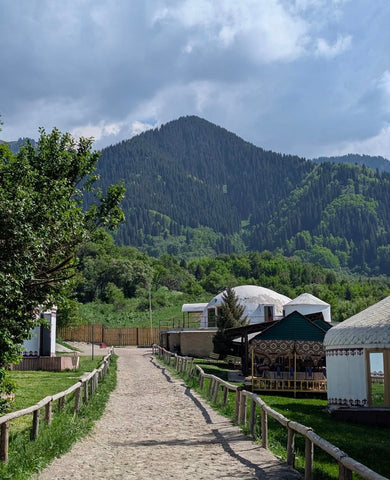 Expédition à Kazakhstan - Mont Astana (4 451m) ( 13 jours / 12 nuits ) - $3,150.00 USD