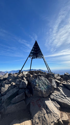 Timzguida & Ras Ouanoukrim summits (4089 m - 4083 m) or Toubkal Summit (4167 m) 