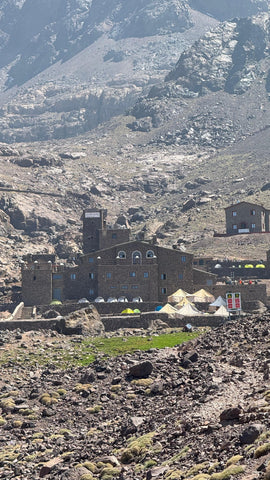 Timzguida & Ras Ouanoukrim summits (4089 m - 4083 m) or Toubkal Summit (4167 m) 